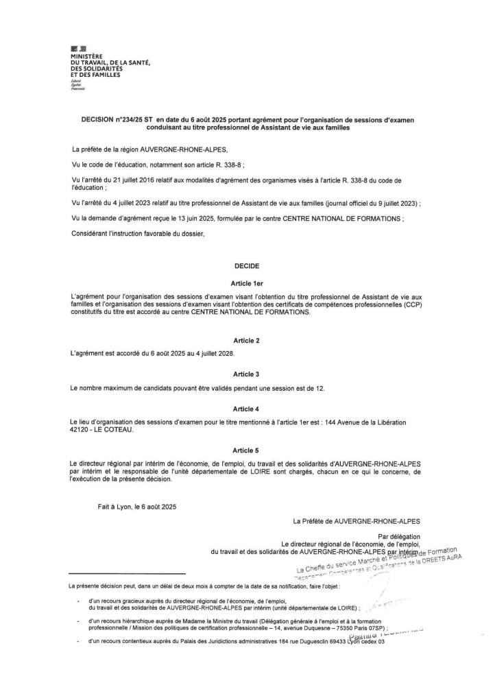 CENTRE NATIONAL DE F° 42   ADVF   LE COTEAU page 0002